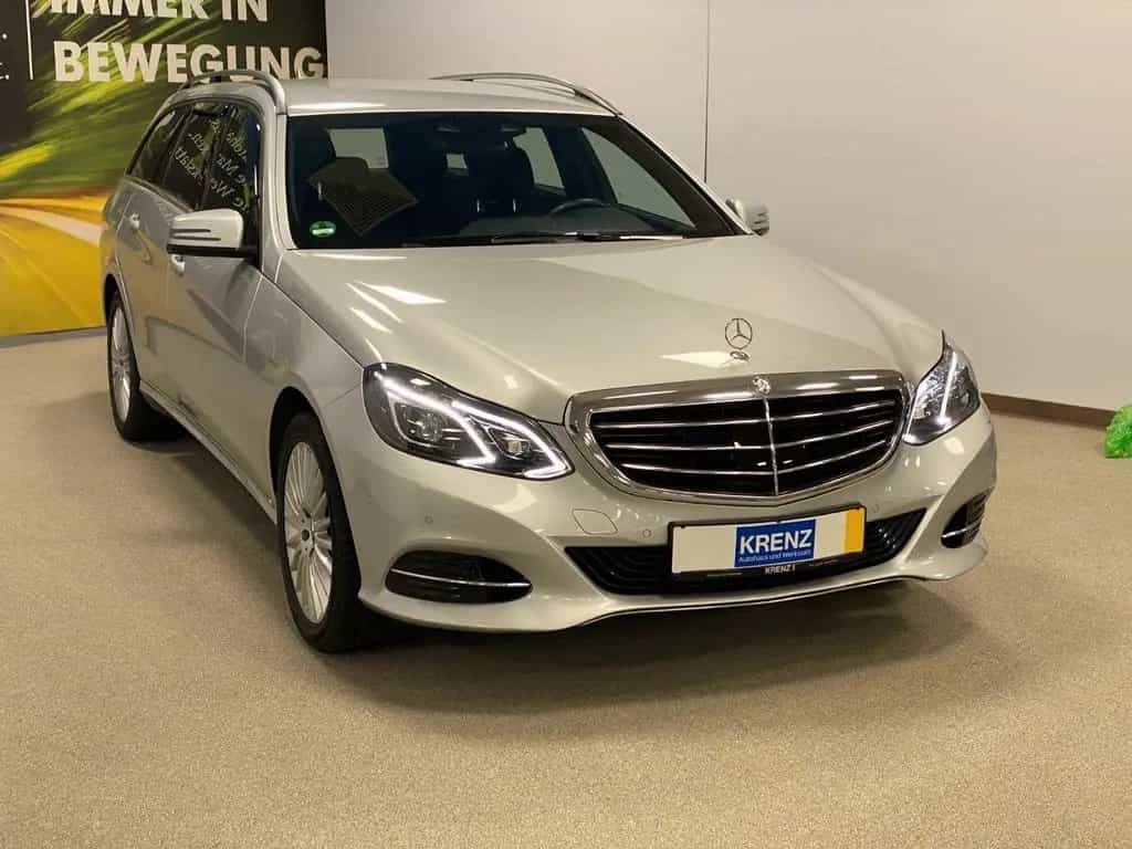 Mercedes-Benz E-Class 200 T ELEGANCE+NAVI+LED Scheinwerfer+Distronic 06/2016-photo-2