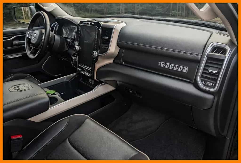 Dodge RAM 1500 Laramie 3.0 ecodiesel 4x4 EU Papers 05/2022-photo-19