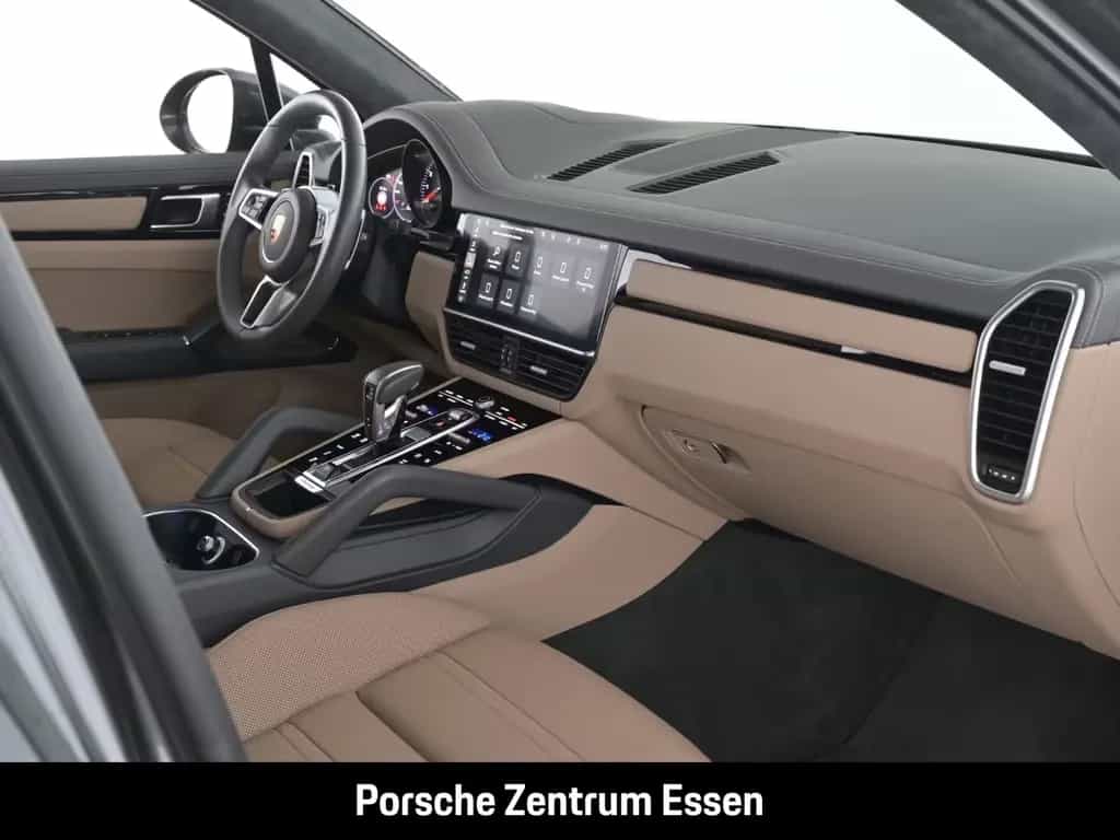 Porsche Cayenne GTS / Hinterachslenkung PDCC Soft-Close- 11/2020-photo-18