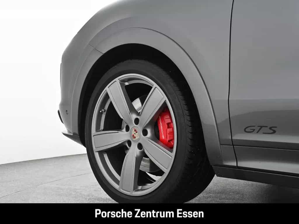 Porsche Cayenne GTS / Hinterachslenkung PDCC Soft-Close- 11/2020-photo-4