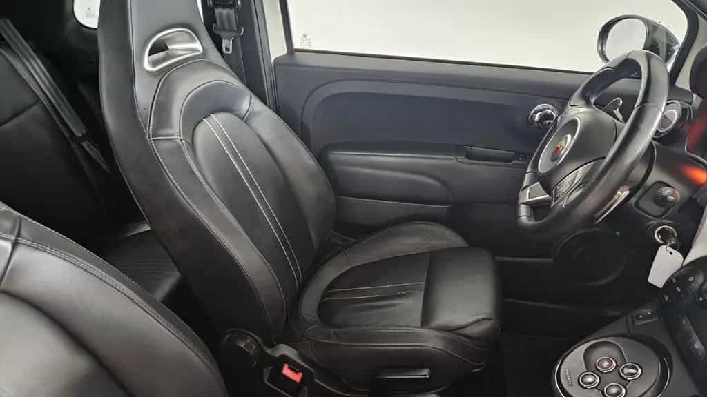 Abarth 595 Turismo Autom BiXenon Leder Intersope PDC 06/2013-photo-12
