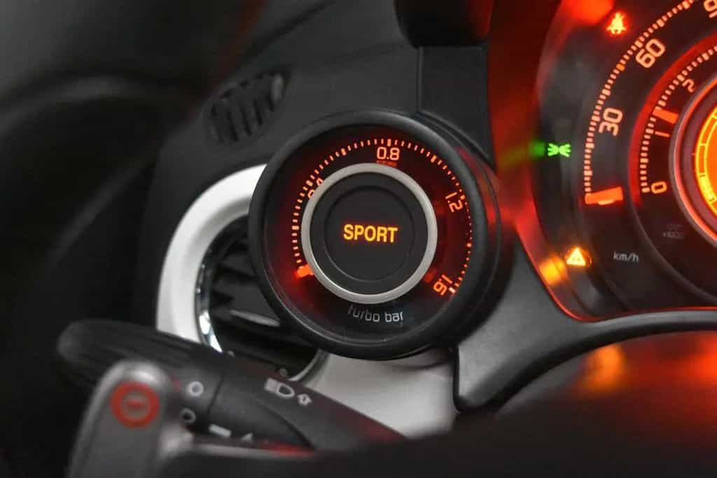 Abarth 595 Turismo Autom BiXenon Leder Intersope PDC 06/2013-photo-28