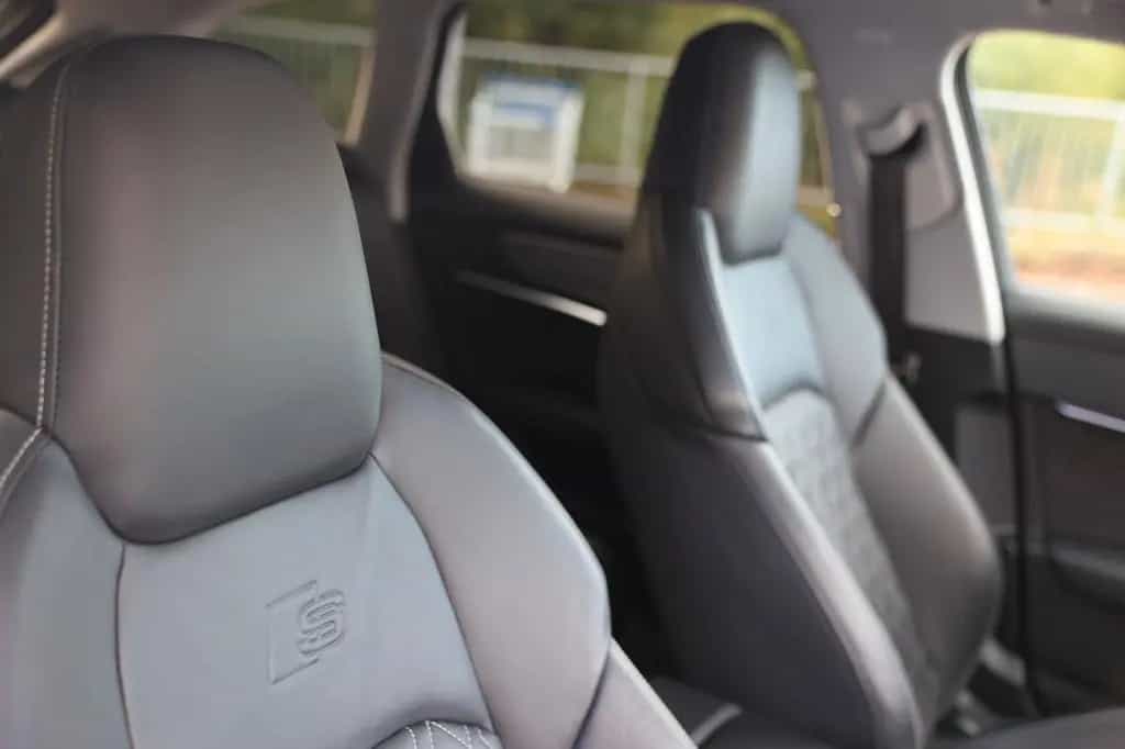 Audi S6 TDI quattro Avant - PANO, HUD, PNEU, LED 05/2020-photo-13