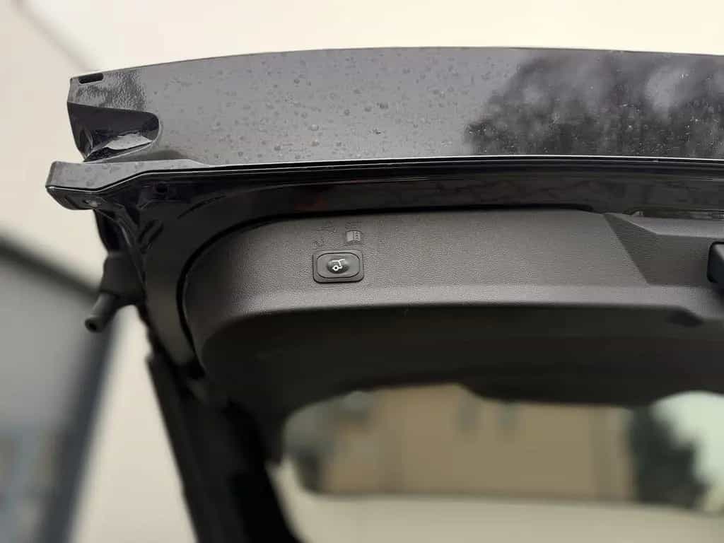 Ford Kuga Vignale / Panorama / Kamera / Keyless GO 09/2019-photo-24