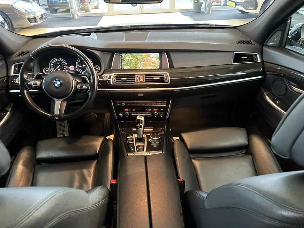 BMW 530 Gran Turismo 530 d xDrive M Sport 08/2017-photo-23
