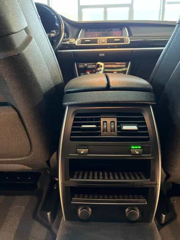 BMW 530 Gran Turismo 530 d xDrive M Sport 08/2017-photo-24