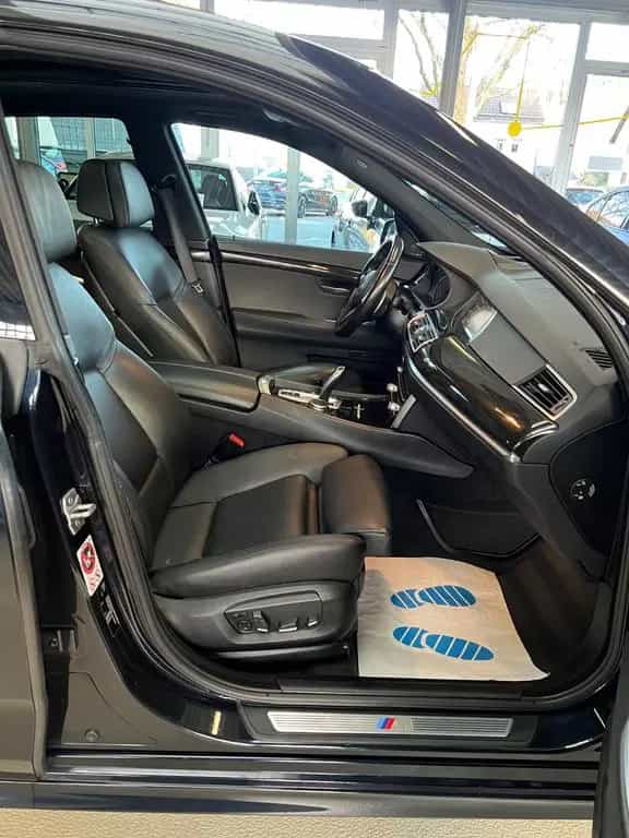 BMW 530 Gran Turismo 530 d xDrive M Sport 08/2017-photo-30