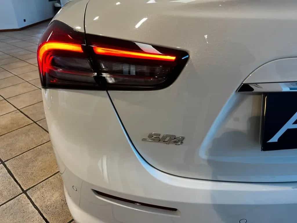 Maserati Ghibli V6 430 CV Q4 Granlusso 12/2020-photo-9