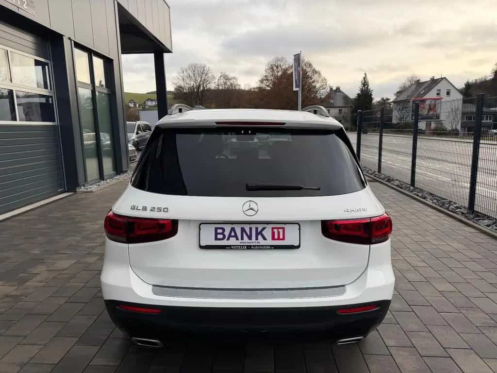 Mercedes-Benz GLB 250 4-Matic*KAMERA*SHZG*ASISST*MBUX*PDC 02/2020-photo-16