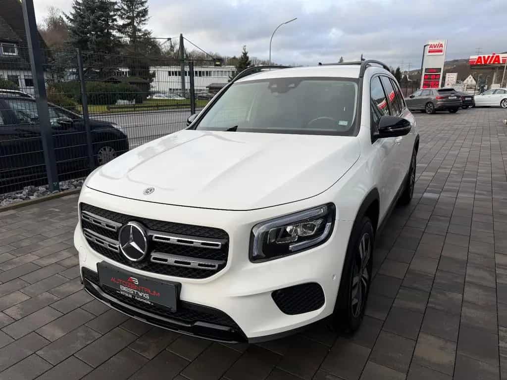 Mercedes-Benz GLB 250 4-Matic*KAMERA*SHZG*ASISST*MBUX*PDC 02/2020-photo-4