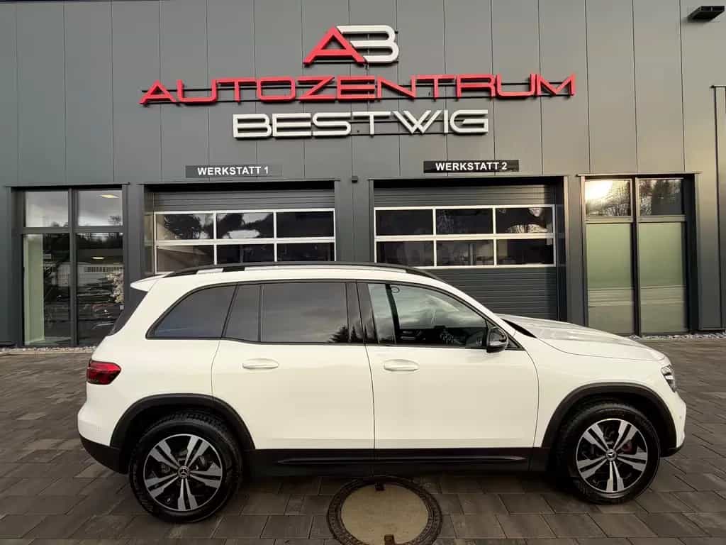 Mercedes-Benz GLB 250 4-Matic*KAMERA*SHZG*ASISST*MBUX*PDC 02/2020-photo-5