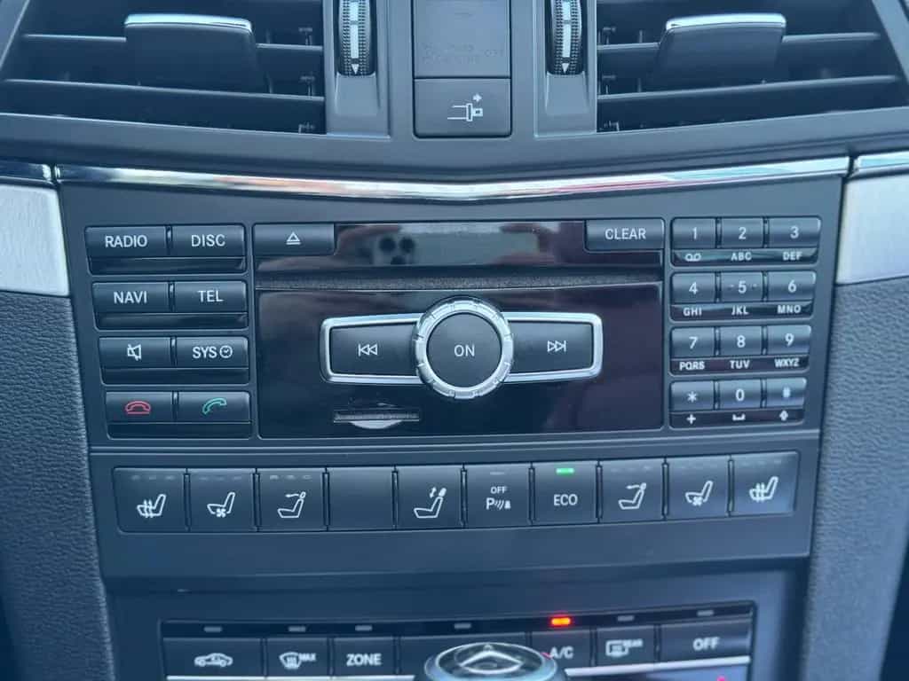 Mercedes-Benz E 250 d Cabrio 7G-Tronic AMG Leder Sitz-Klima 1.H 01/2013-photo-23