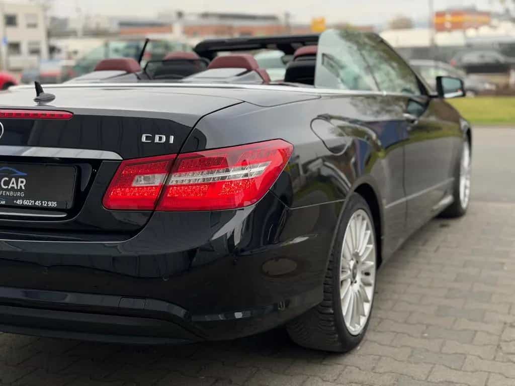 Mercedes-Benz E 250 d Cabrio 7G-Tronic AMG Leder Sitz-Klima 1.H 01/2013-photo-44