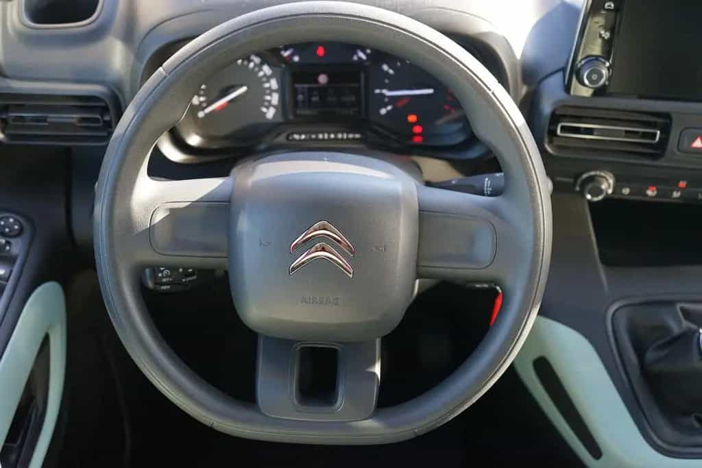 Citroën Berlingo 1.5 HDI AppConnect Sitzheizung DAB 01/2020-photo-18