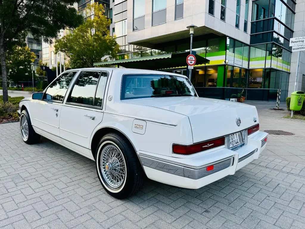 Cadillac Seville 07/1989-photo-1