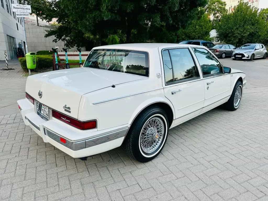 Cadillac Seville 07/1989-photo-3