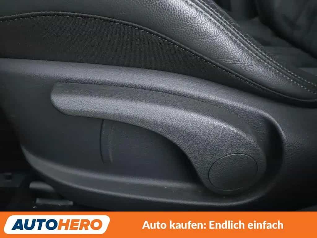 Hyundai i30 Fastback 2.0 T-GDI N Performance Aut.*NAVI* 08/2021-photo-27