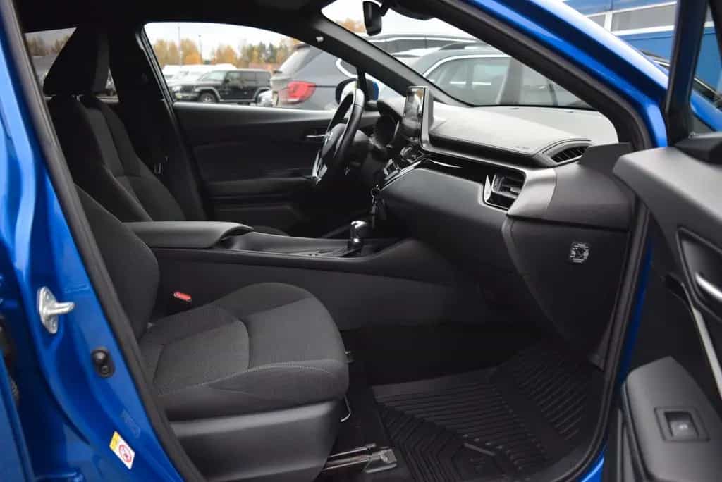 Toyota C-HR Style 01/2018-photo-13