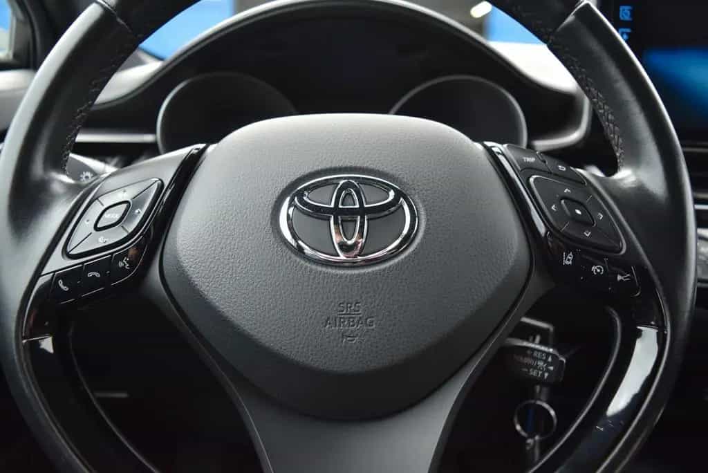 Toyota C-HR Style 01/2018-photo-17