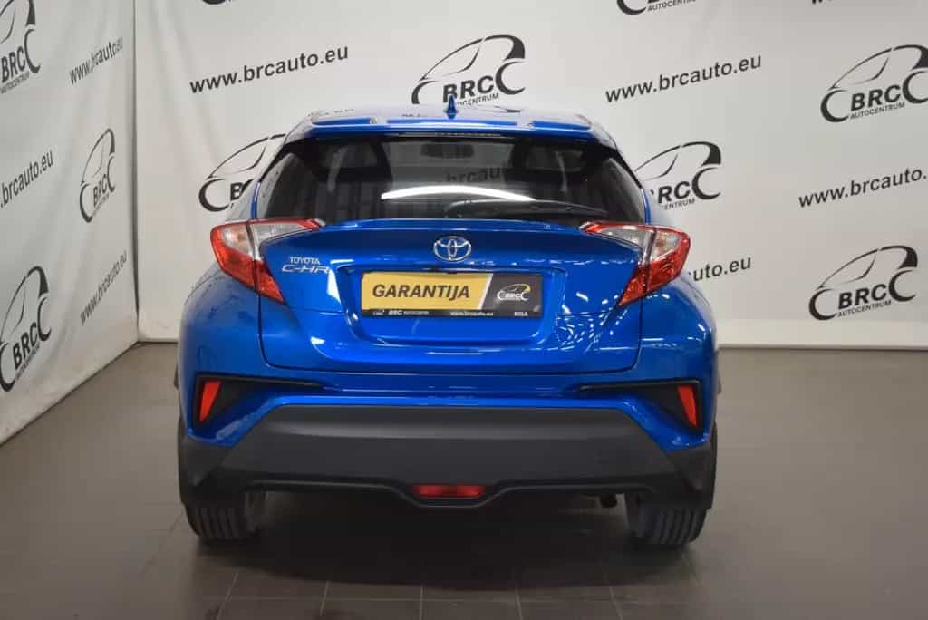Toyota C-HR Style 01/2018-photo-3