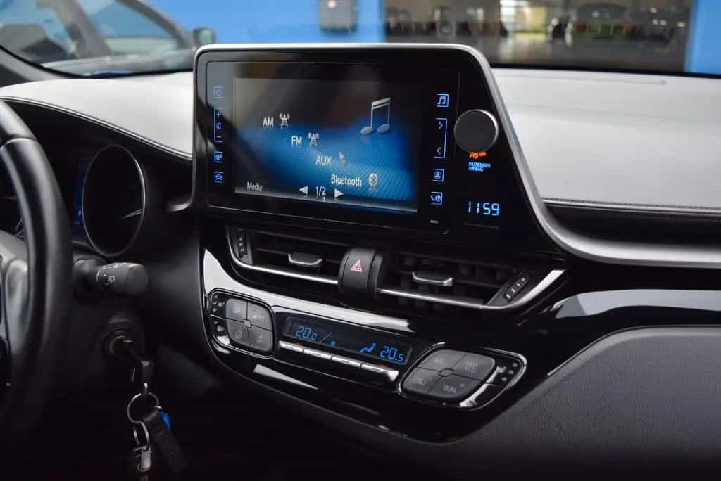 Toyota C-HR Style 01/2018-photo-8