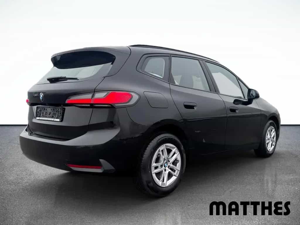 BMW 2 Series 218 i Innovations-Paket Driving Assistant Plus C 03/2023-photo-0