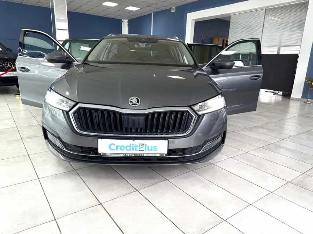 Skoda Octavia Combi Ambition 04/2023-photo-13