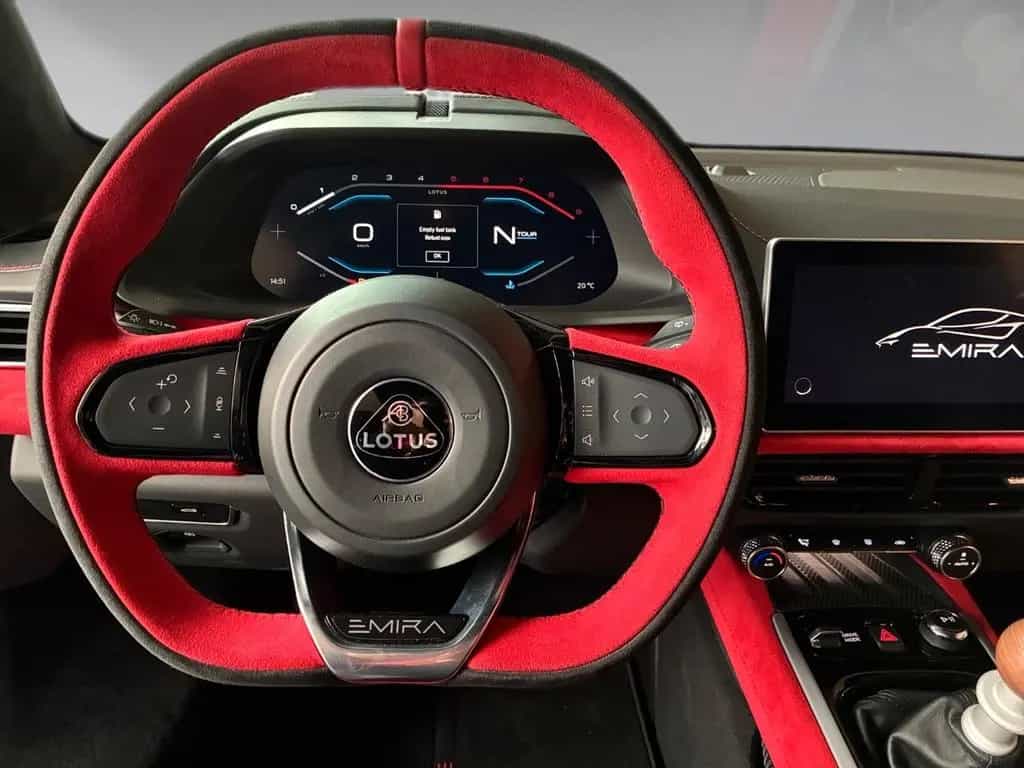 Lotus Emira Clark Edition Clark Edition Navi LED PDC A null-photo-10