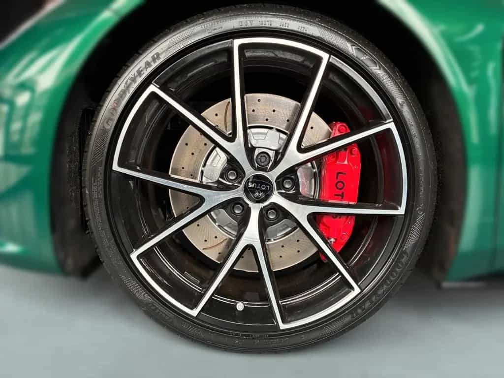 Lotus Emira Clark Edition Clark Edition Navi LED PDC A null-photo-8