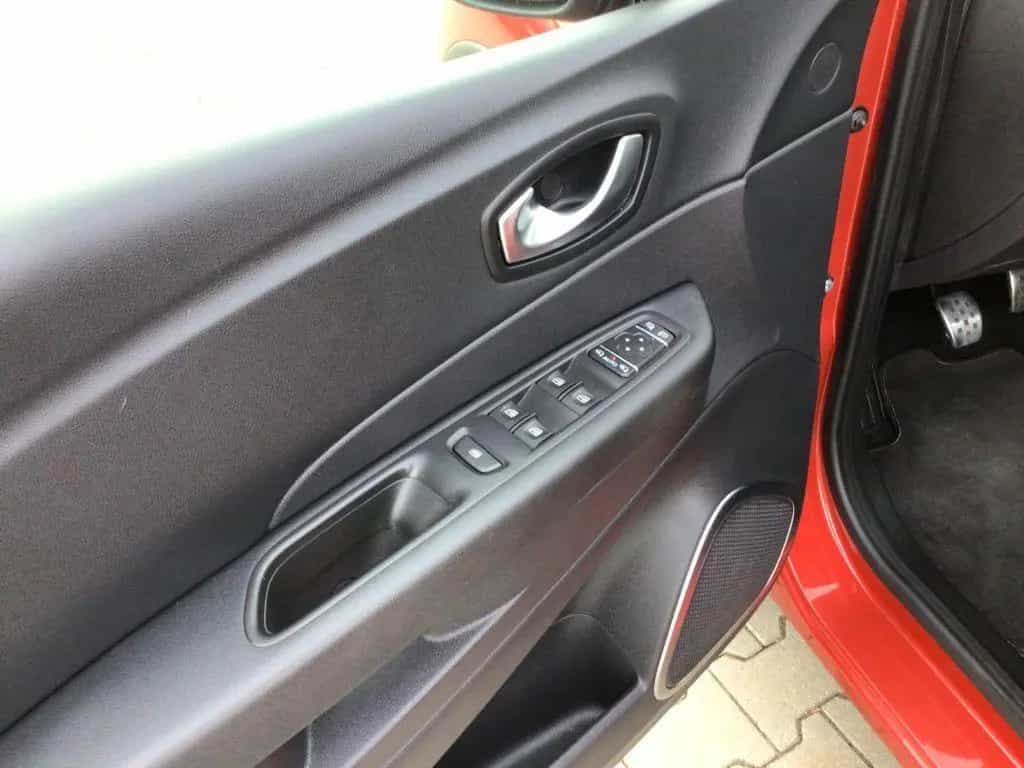 Renault Captur TCe 150 GPF INTENS Navi Kamera Einparkh. 02/2019-photo-15