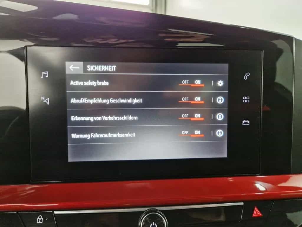 Opel Mokka 1.2 Turbo GS-Line Automatik CarPlay LED 03/2021-photo-24