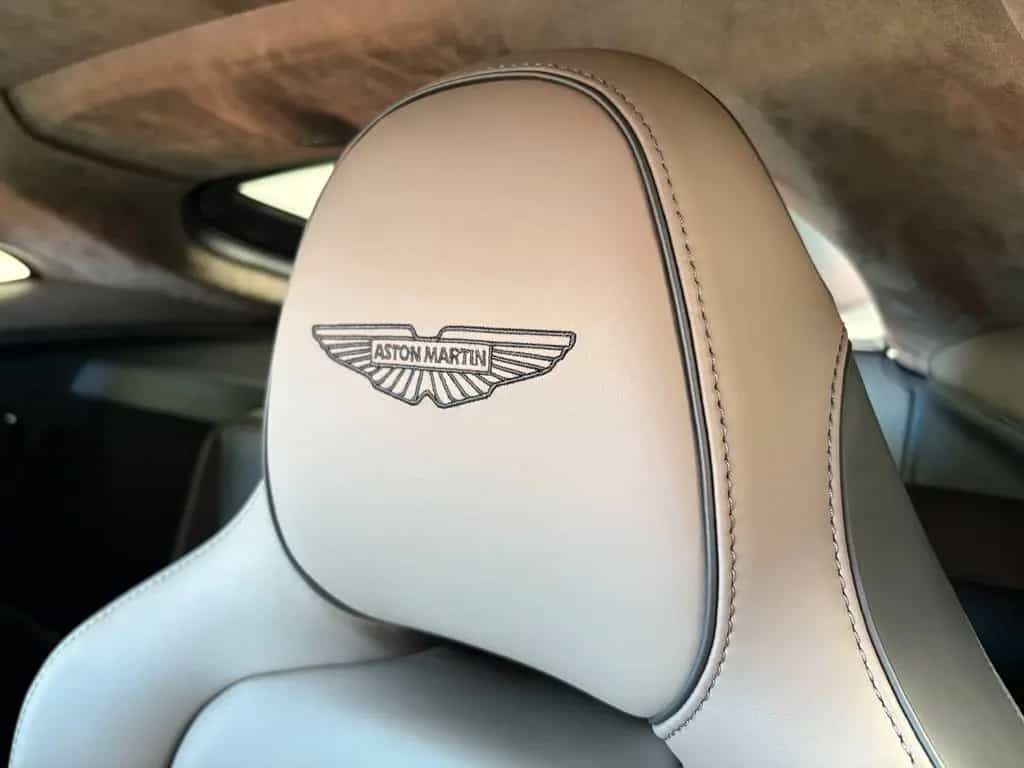 Aston Martin V8 Vantage Vantage Coupé - Minotaur Green - Inspire Sport null-photo-15