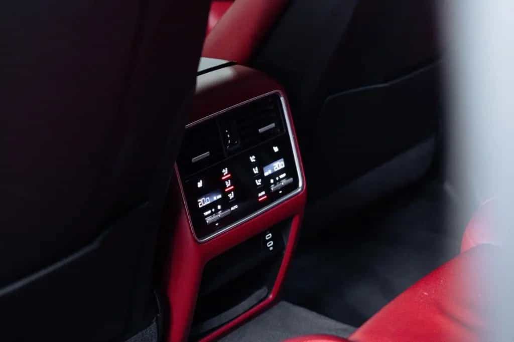 Porsche Cayenne Coupe/Pano/Bose/Pneumo/Solf-Close 11/2019-photo-31