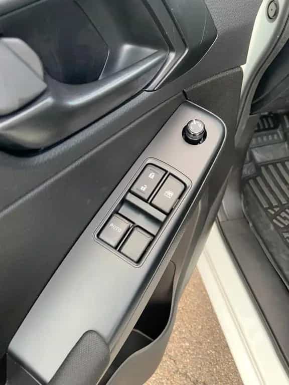 Isuzu D-Max Single Cab L 4WD AHK + Beschichtung/Wanne null-photo-14