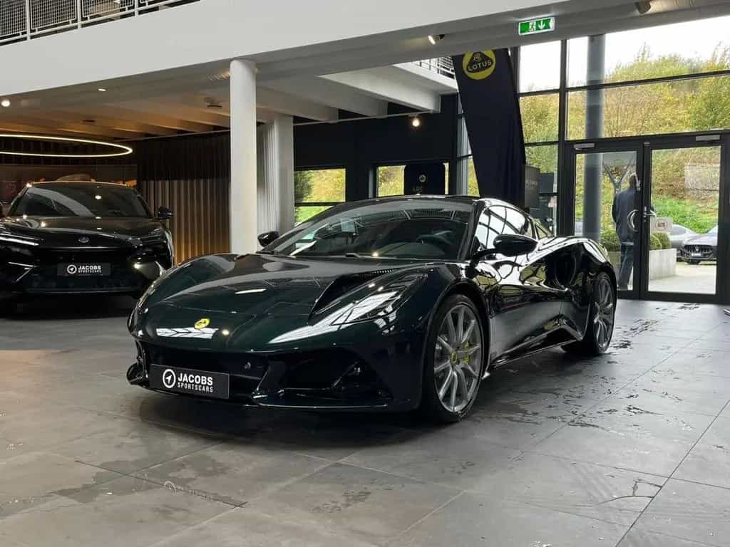 Lotus Emira V6 SE null-photo-0