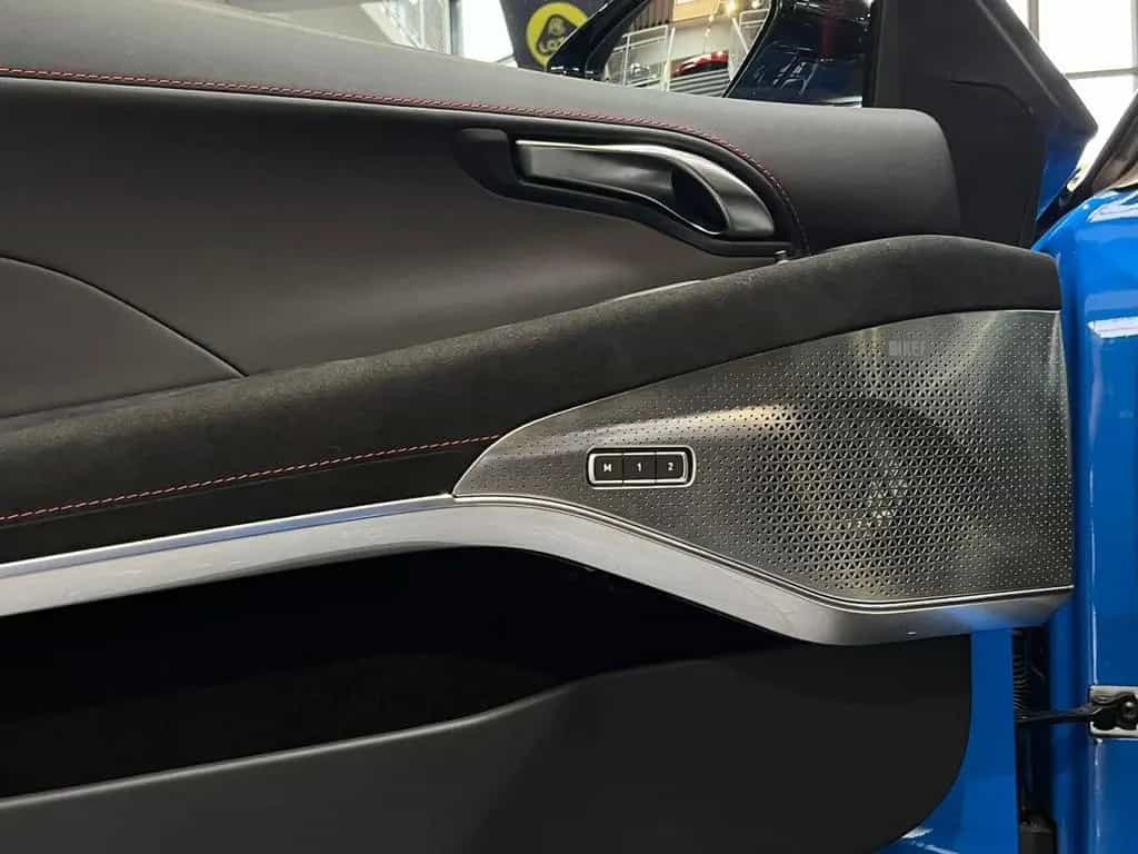Lotus Emira 2.0 First Edition Seneca Blue null-photo-13