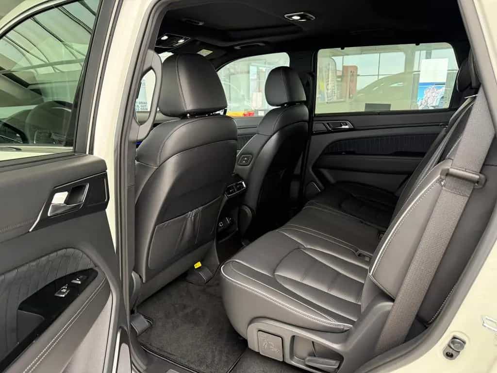 KGM Rexton 2.2 e-XDi 148kW AWD Lux null-photo-5