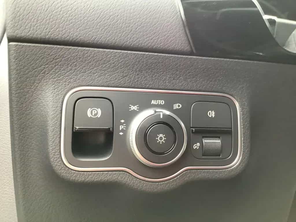 Mercedes-Benz B-Class 200 d ++PROGRESSIVE+8G+17''+AHK+THERMATIC+LED+ 10/2025-photo-14