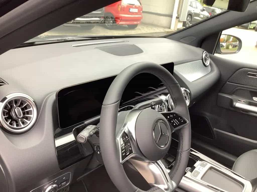 Mercedes-Benz B-Class 200 d ++PROGRESSIVE+8G+17''+AHK+THERMATIC+LED+ 10/2025-photo-8