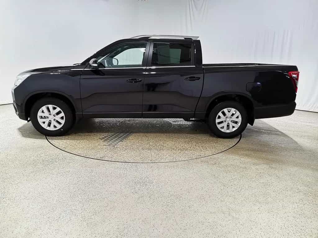 Ssangyong Musso Grand 2.2 D 4WD Navi|RFK|PDC 10/2025-photo-2