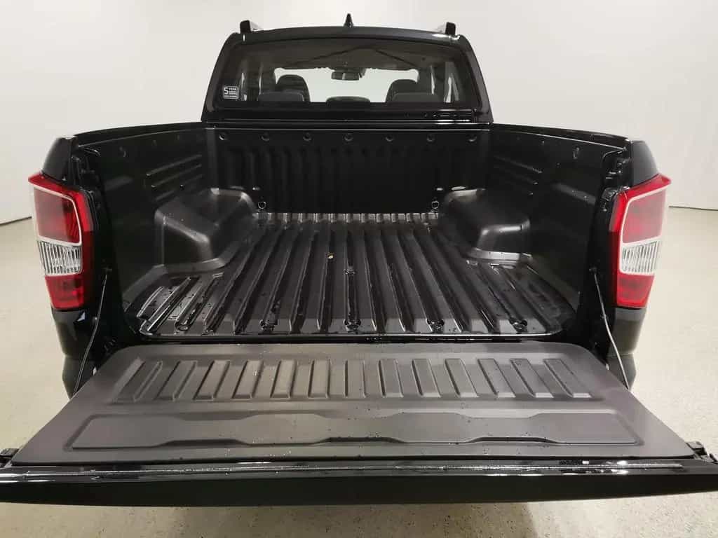 Ssangyong Musso Grand 2.2 D 4WD Navi|RFK|PDC 10/2025-photo-21