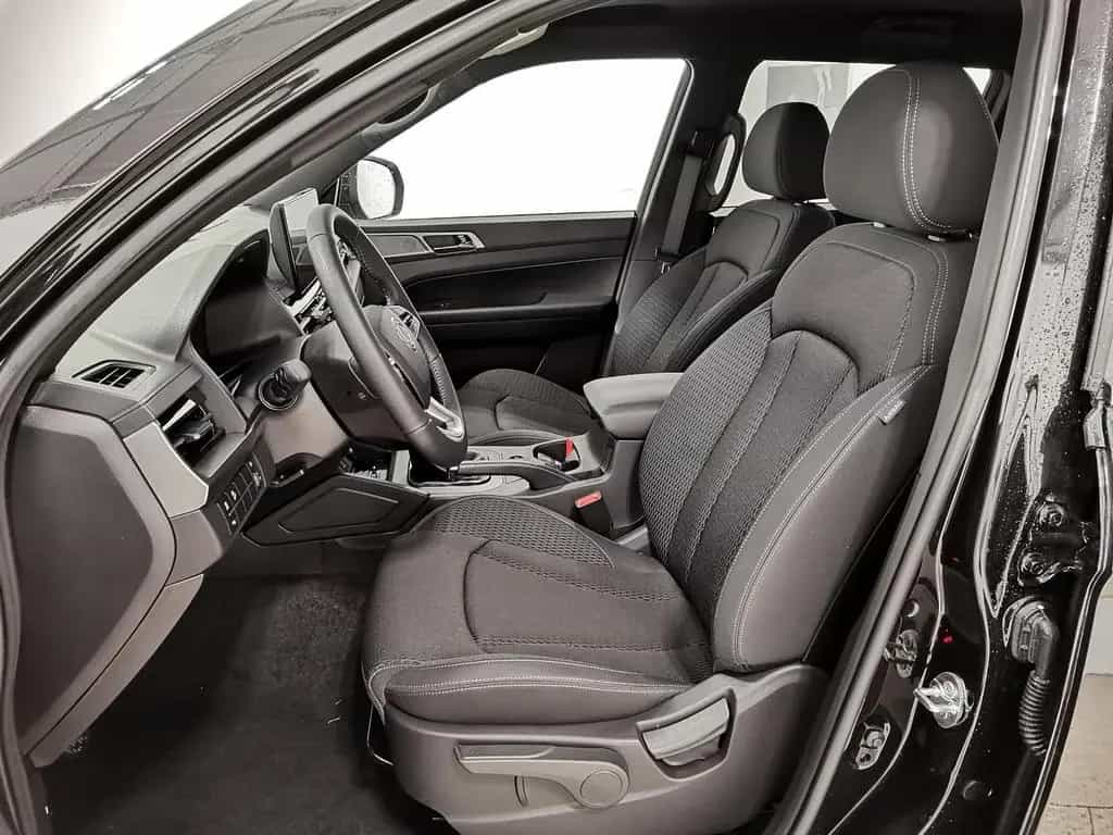 Ssangyong Musso Grand 2.2 D 4WD Navi|RFK|PDC 10/2025-photo-6