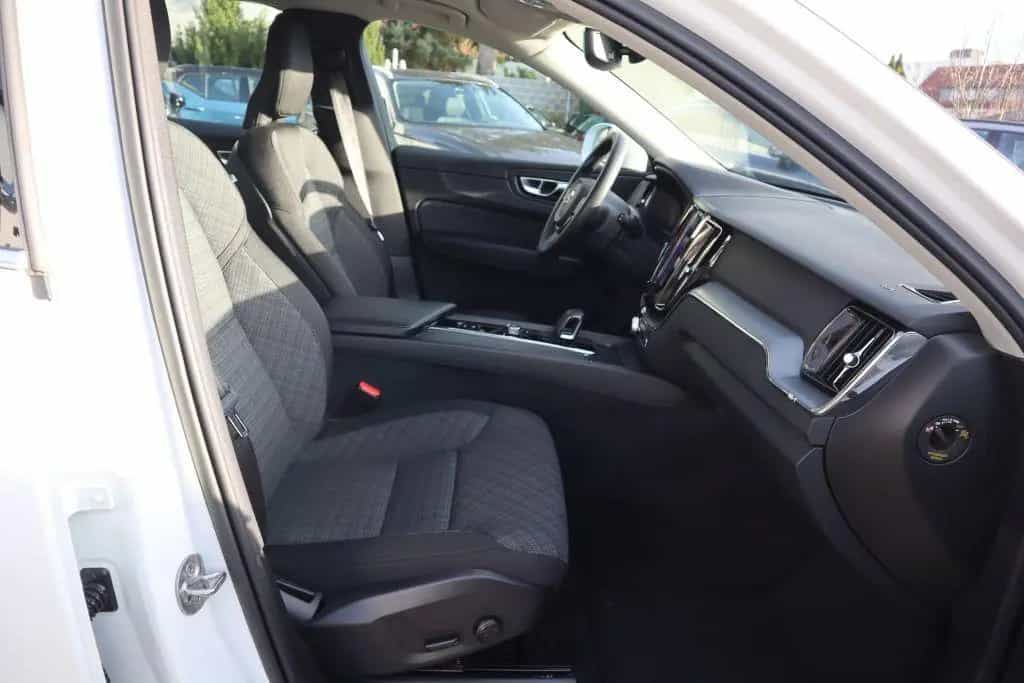 Volvo XC60 B4 D |NAVIGATION|ACC|SHZG|LED| 10/2022-photo-13