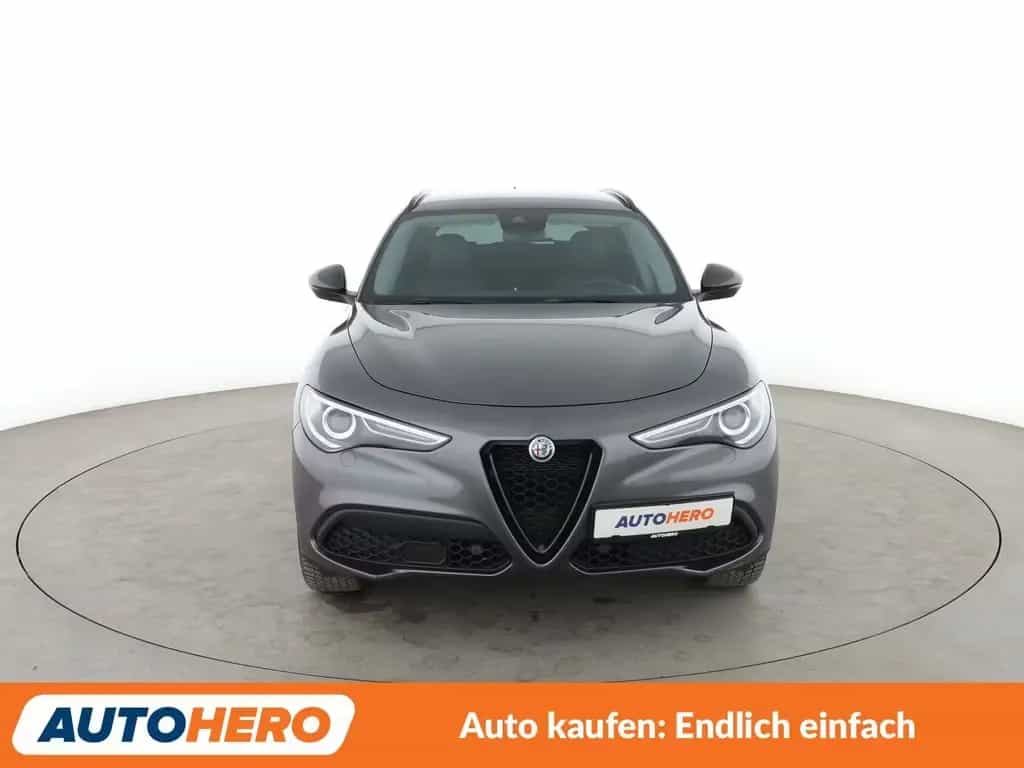 Alfa Romeo Stelvio 2.2 JTDM Q4 B-Tech Aut.*NAVI*BI-XENON* 01/2020-photo-8