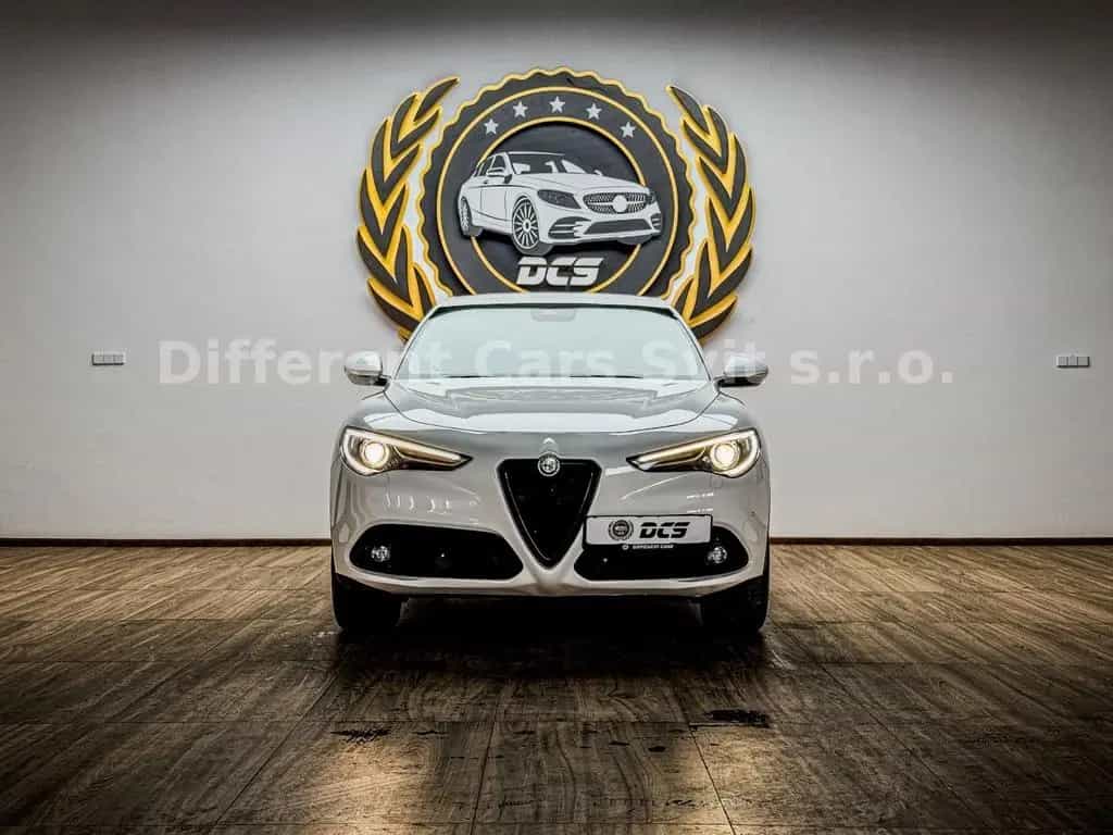 Alfa Romeo Stelvio Sprint Q4 03/2022-photo-1