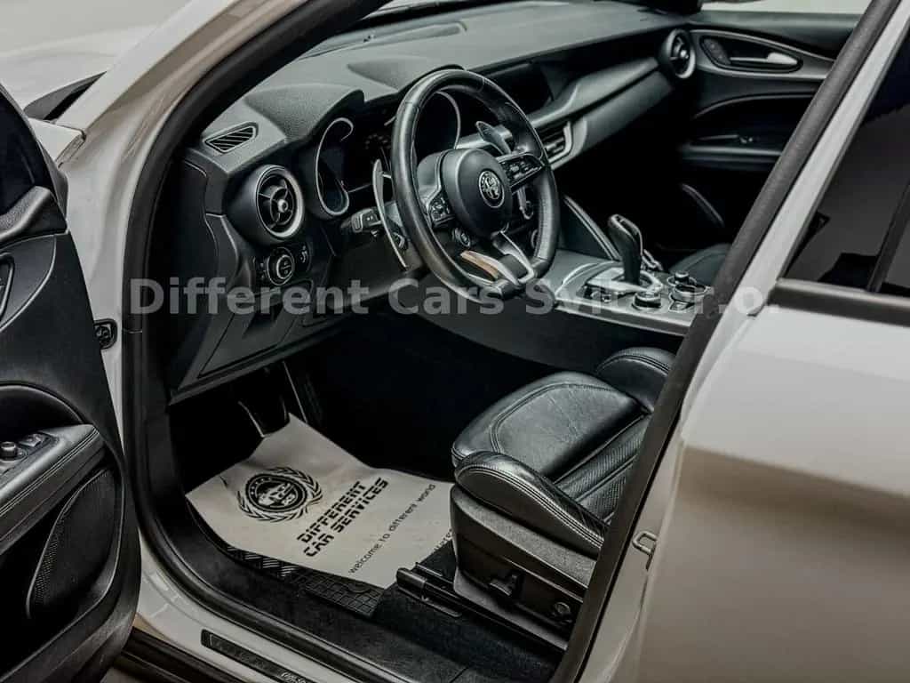 Alfa Romeo Stelvio Sprint Q4 03/2022-photo-10