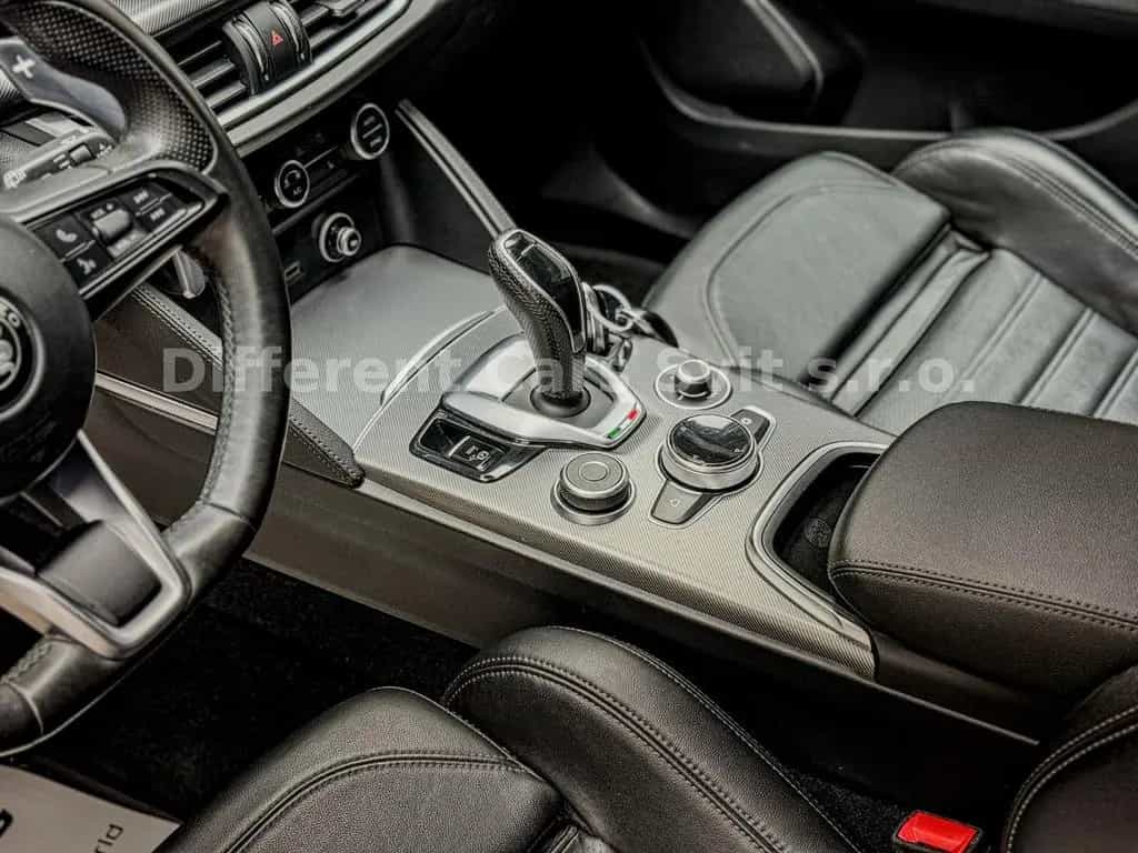 Alfa Romeo Stelvio Sprint Q4 03/2022-photo-17