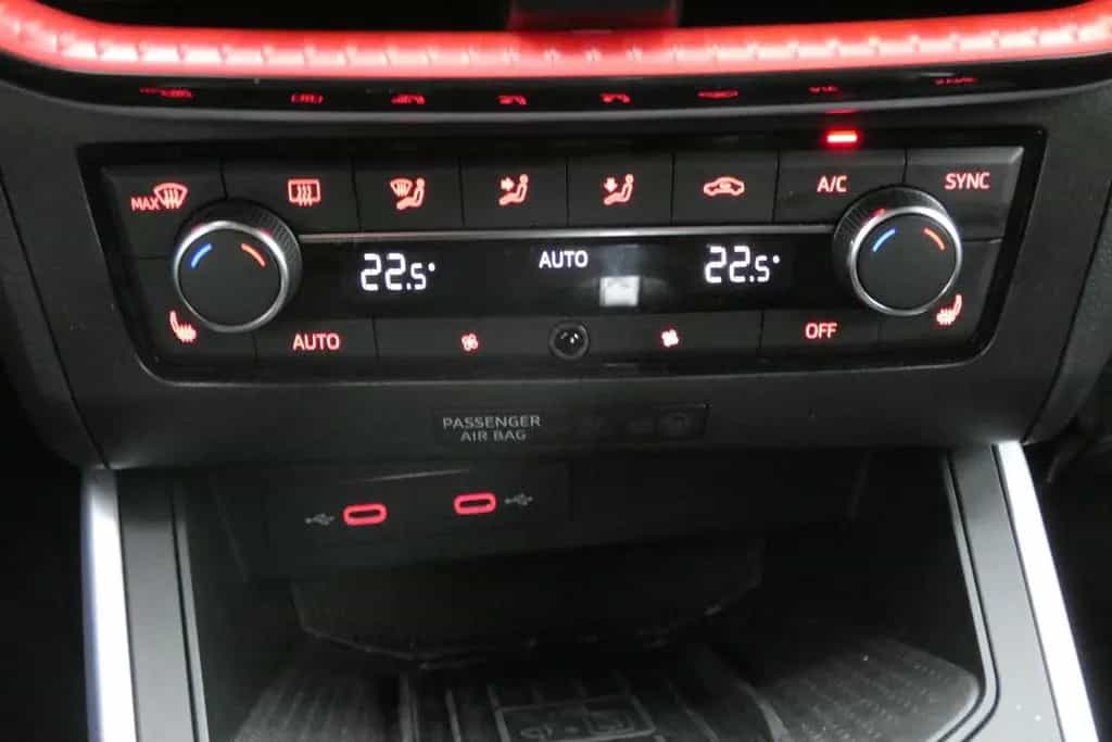 Seat Arona 1.0 FR Beats FL #ACC #NAVI #KAM #LED #AHK 11/2021-photo-20