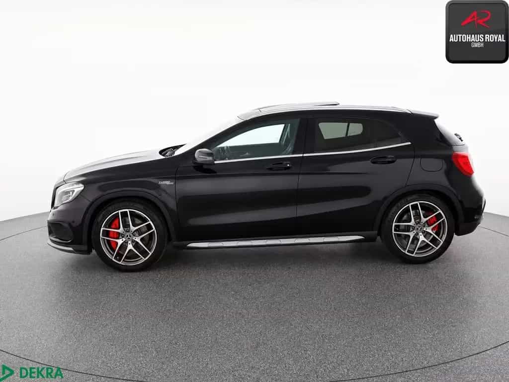 Mercedes-Benz GLA 45 AMG 4M EXKLUSIV KAMERA,COMAND,MEMORY,PANO 05/2015-photo-1