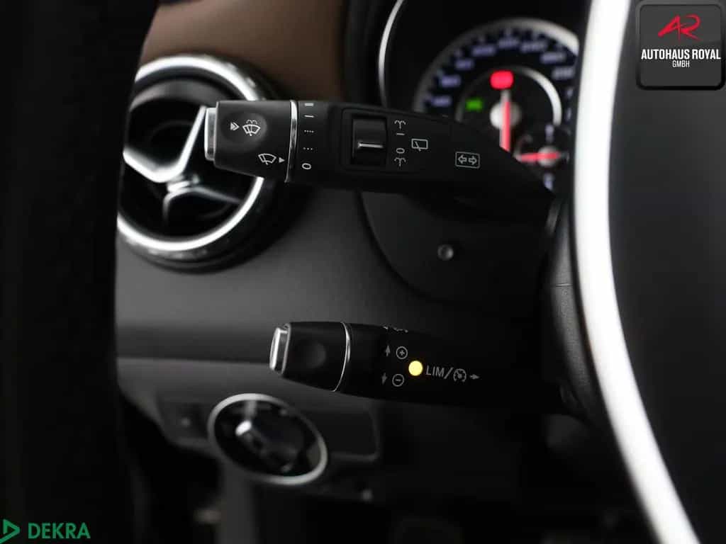 Mercedes-Benz GLA 45 AMG 4M EXKLUSIV KAMERA,COMAND,MEMORY,PANO 05/2015-photo-12